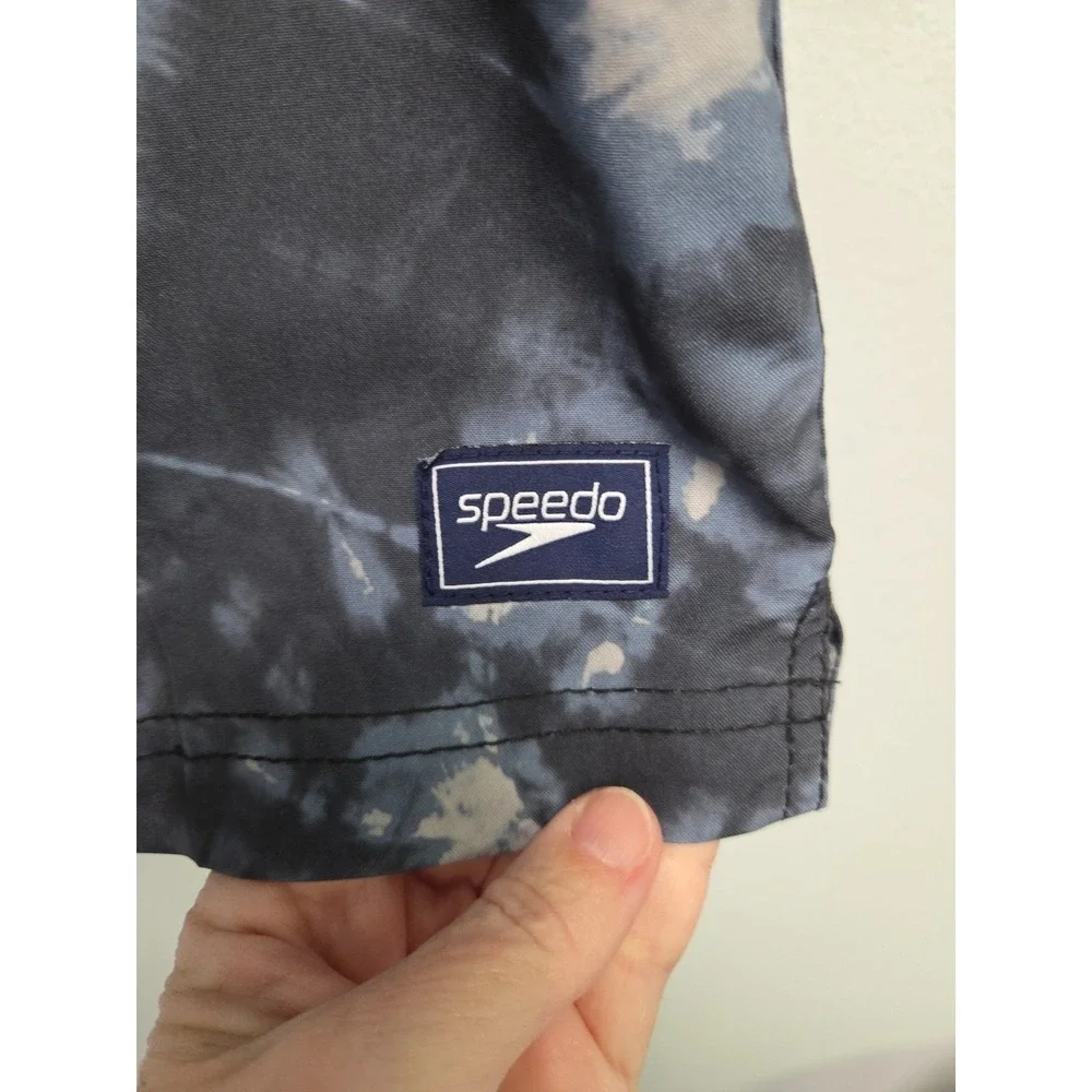 Speedo Mens Swim‎ trunks Size L Hydro Square Leg 4-Way Comfort Stretch UPF 50+